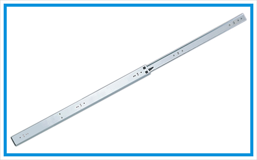 Light duty 3/4 extension drawer slide with standard hole pattern